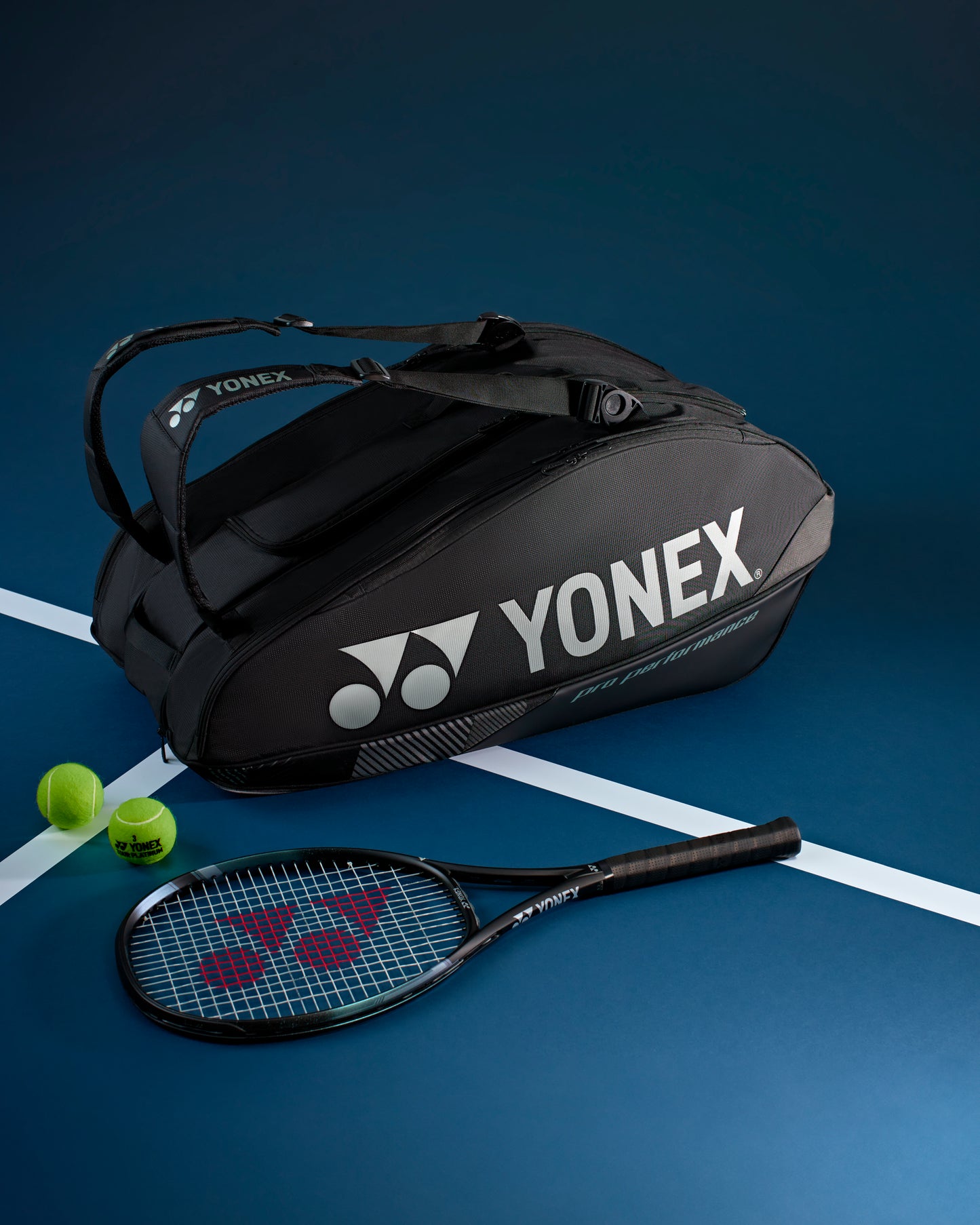 PRO RACQUET BAG 9