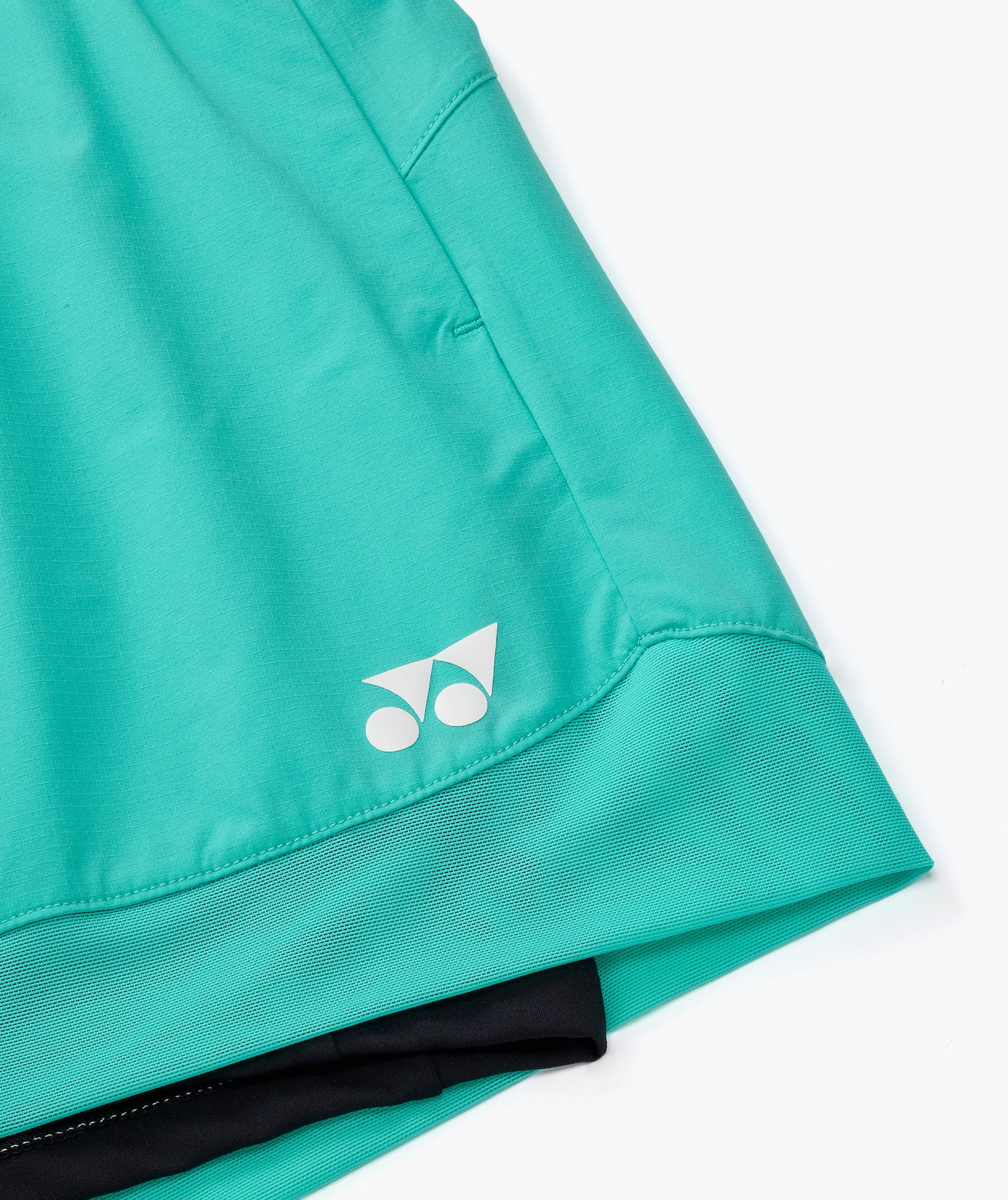 EDGE HEM SHORTS