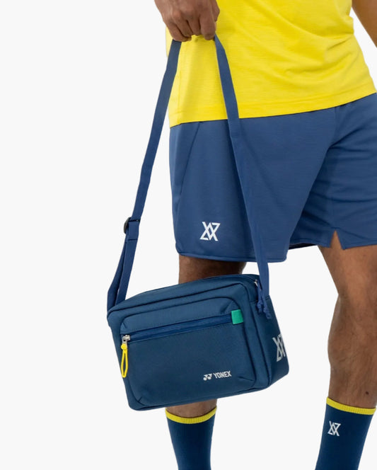 VA TEAM SHOULDER UTILITY BAG