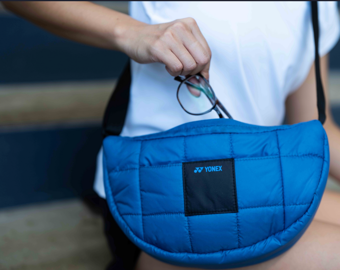 SMALL COMPACT SHOULDER BAG